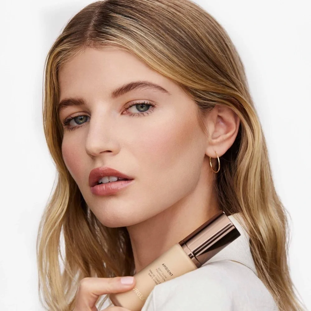 🌿 HOURGLASS Ambient Soft Glow Foundation - 5.5